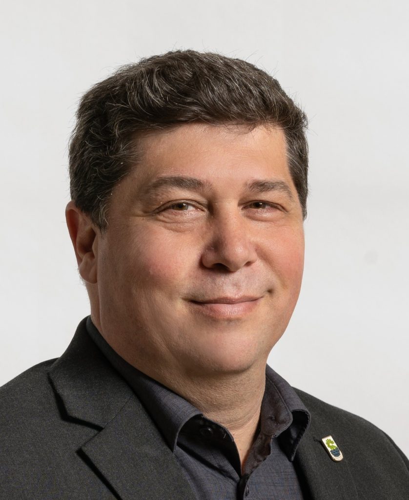 Steve Mador maire